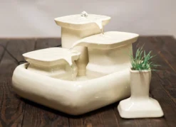 Miaustore Grote Keramische Drinkfontein Set – Kattenfontein – Voerbak – Drinkbak – Kattengras – Wit – Melk – 3,4L – Keramisch – Katten En Honden -geen Filter Nodig